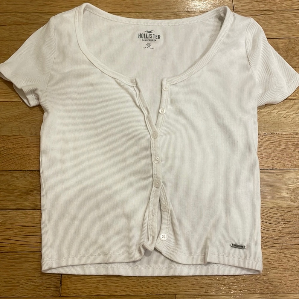Hollister white crop tee